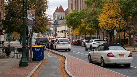 cheapest areas to live in syracuse ny